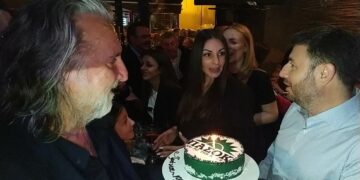 Στο κατάστημα του Παναγιώτη Κάλφα βρέθηκε ο Νίκος Ανδρουλάκης  (φώτο-βίντεο)