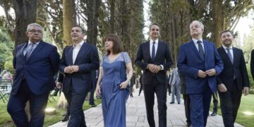 Εκλογές 2023: Ποιοι είναι οι τρεις υποψήφιοι υπηρεσιακοί πρωθυπουργοί - Σήμερα στις 11:00 η σύσκεψη των πολιτικών αρχηγών