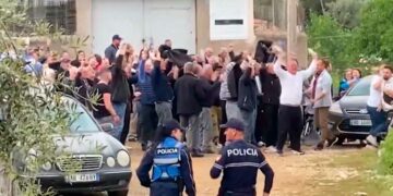 Εκλογές στην Αλβανία: Νίκη Μπελέρη στη Χειμάρρα - Δείτε βίντεο με τους πανηγυρισμούς των ομογενών