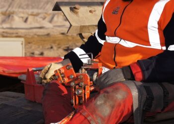 Επαγγελματικά ρούχα: Πως επηρεάζουν την εικόνα της εταιρίας