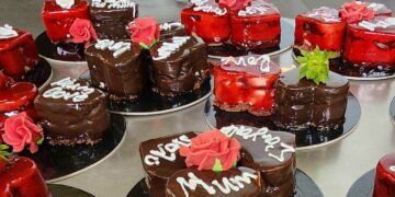 Οπτικά και γευστικά “γλυκά” δώρα για τη γιορτή της μητέρας! (της Κούλας Πουλασιχίδου)