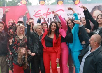 Η Πτολεμαΐδα με την….Έφη! – Με μεγάλη επιτυχία η κεντρική ομιλία της υποψήφιας βουλευτή του ΣΥΡΙΖΑ - Φωτογραφίες