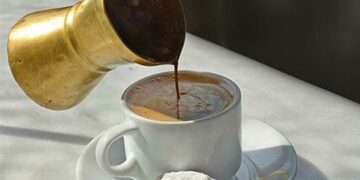 Ήξερες ότι ο ελληνικός καφές εξασφαλίζει μακροζωία;