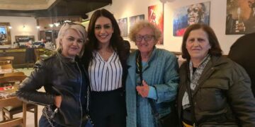 «Και οι γυναίκες στέλνουν μήνυμα αλλαγής και νίκης του ΣΥΡΙΖΑ την Κυριακή»-Η Έφη Μιχελάκη στο «Restobar» με γυναίκες της Κοζάνης