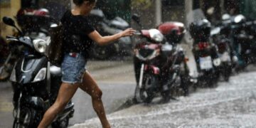 Καιρός: Άστατος και σήμερα σε πολλές περιοχές της χώρας - Βελτίωση αναμένεται από το βράδυ