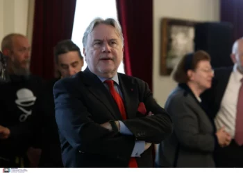 Αποσύρεται από την «πολιτική μάχη» ο Γιώργος Κατρούγκαλος – Μετά το σάλο που ξέσπασε με τις δηλώσεις του για τις ασφαλιστικές εισφορές