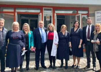Μιχάλης Παπαδόπουλος από το Μποδοσάκειο: "Χρόνια πολλά στις νοσηλεύτριες και τους νοσηλευτές μας"