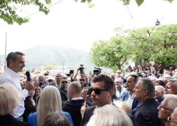 Μητσοτάκης από την Πάργα: Δέσμευση για καλύτερους μισθούς την επόμενη τετραετία