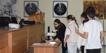 Μαθητές σχολείων βρέθηκαν στο Μουσείο Αιανής για τη Διεθνή Ημέρα Μουσείων