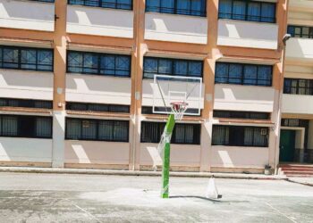 Νέες μπασκέτες μπήκαν σε υπαίθριους αθλητικούς χώρους Σχολείων του Δήμου Εορδαίας