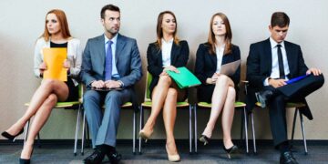 Νέα έρευνα: Εννέα στις δέκα επιχειρήσεις στην Ελλάδα δεν βρίσκουν προσωπικό