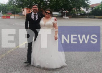 Σέρρες: Νεόνυμφοι πήγαν να ψηφίσουν μετά το γαμήλιο γλέντι