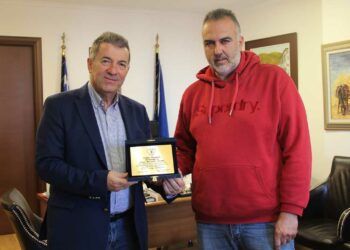 Ο Δήμαρχος Αμυνταίου Άνθιμος Μπιτάκης τιμήθηκε από τον Γ.Σ ΕΡΜΗΣ Αμυνταίου