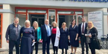 Μιχάλης Παπαδόπουλος: Ένα διαχρονικό ευχαριστώ στις νοσηλεύτριες και στους νοσηλευτές μας – Είμαστε δίπλα σας!