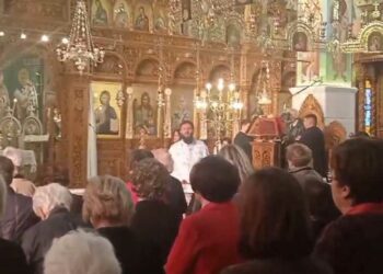 Σε κλίμα κατάνυξης τελέστηκε η Απόδοση του ΠΑΣΧΑ , στον Ιερό Ναό Αγίου Στεφάνου και Οσίας Παρασκευής Πτολεμαΐδας!