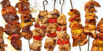 Σουβλάκι προβατίνας με σπέσιαλ μαρινάδα