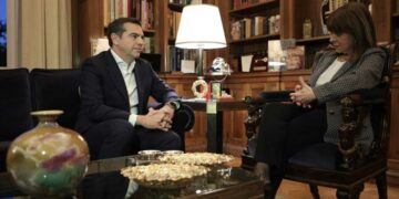 Στη Σακελλαροπούλου ο Τσίπρας, ολοκληρώνονται οι διερευνητικές, τα κόμματα σε θέση... μάχης για τη νέα προεκλογική περίοδο