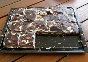 Ο ΕΦΕΤ ανακαλεί ταψί από τα Jumbo – ΔΕΙΤΕ ΠΟΙΟ