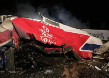 Ραγδαίες εξελίξεις: Ποινική δίωξη σε τρία στελέχη του ΟΣΕ για την τραγωδία στα Τέμπη