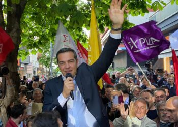 Αλέξης Τσίπρας από την Κοζάνη: “Το σχέδιο Μητσοτάκη για την απολιγνιτοποίηση άφησε στο έλεος τους πολίτες της Δ. Μακεδονίας”-ΦΩΤΟ