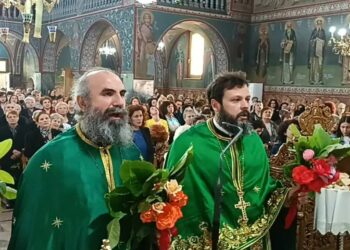 Λαμπρά εορτάστηκε η Πεντηκοστή στον Ιερό Ναό Αγίας Σκέπης Πτολεμαΐδας (ρεπορτάζ της Κούλας Πουλασιχίδου)