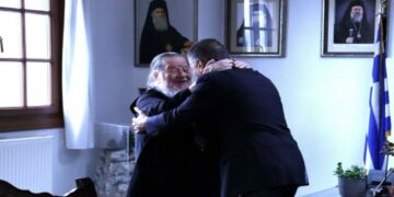 Επίσκεψη του Υπουργού Εθνικής Άμυνας στον Μητροπολίτη Φλωρίνης