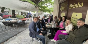 Στη λαϊκή αγορά της Κοζάνης βρέθηκε το Σάββατο το πρωί ο Μιχάλης Παπαδόπουλος (φώτο-βίντεο)