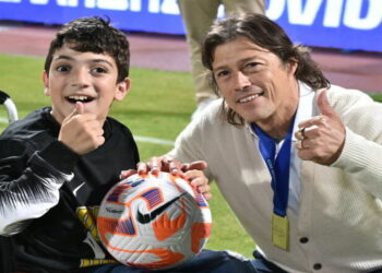 Συγκλονιστικός ο μικρός Γιαννάκης: «Όνειρο μου να πάω όρθιος στην Τούμπα και να φωνάζουν οι φίλαθλοι το όνομα μου»