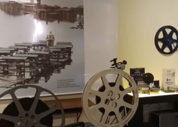 Αναρράχη: VIDEO από το μοναδικό Μουσείο Κινηματογράφου που παρουσιάστηκε στο Γυμνάσιο Αναρράχης