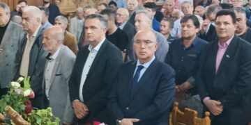 Χοροστατούντος του Μητροπολίτου κ.κ. θεοκλήτου , ο εορτασμός του Αγίου Λουκά Συμφερουπόλεως του Ιατρού στον Ιερό Ναό Αγίας Σκέπης Πτολεμαΐδας , όπου παρέστη και ο π. Υφυπουργός Μιχάλης Παπαδόπουλος