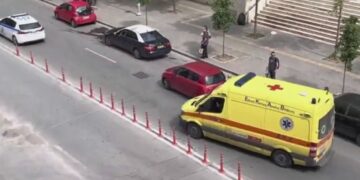 Γέφυρα ζωής για διασωληνωμένο ανήλικο κορίτσι από Κοζάνη για νοσοκομείο της Θεσσαλονίκης (VIDEO)