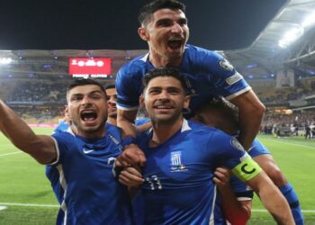 Ελλάδα – Ιρλανδία 2-1: Με εξαιρετικό Μπακασέτα και γκολάρα Μασούρα η Εθνική έκανε το 2X2 και ονειρεύεται EURO (βίντεο)