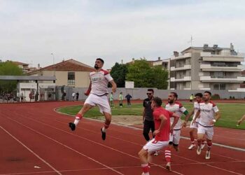 Με ψυχή Λιονταριών γράφουν ιστορία- Καθάρισε το Γιούχτα η Κοζάνη και οδεύει για Super League 2