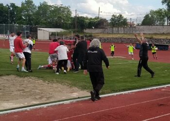 Λεπτό προς λεπτό από το e-ptolemeos.gr το κρίσιμο παιχνίδι της Κοζάνης με τον Τηλυκράτη για την άνοδο στην SL2 μετά από 42 χρόνια