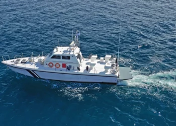 Εντοπίστηκε ιστιοφόρο με μετανάστες 100 ναυτικά μίλια νότια της Πύλου