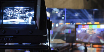 Μετά την infuencer στη «φάκα» και γνωστός τηλεπαρουσιαστής - Στα 400.000 ευρώ η φοροδιαφυγή