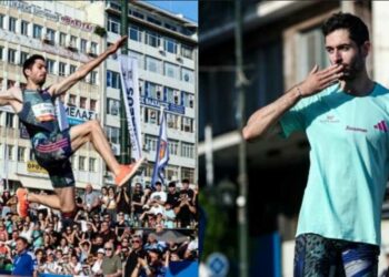 «Τρέλα» κι αποθέωση για τον Γρεβενιώτη Μίλτο Τεντόγλου στον Πειραιά – Έστελνε φιλιά στον κόσμο!