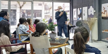 ΟΑΠΝ Κοζάνης: Επίσκεψη των μαθητών του εικαστικού εργαστηρίου στην γκαλερί του Τάκη Χάτσιου