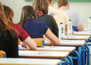 Πανελλαδικές 2023: Στα Αρχαία, Μαθηματικά και Βιολογία διαγωνίζονται την Τρίτη οι υποψήφιοι των ΓΕΛ