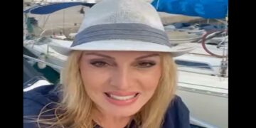 Το VIDEO κάλεσμα της Πέγκυς Ζήνα για τη μεγάλη συναυλία στους Ανάργυρους