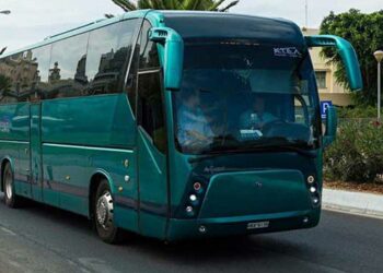 Περιπέτεια για επιβάτες λεωφορείου της Κοζάνης όταν έσκασαν τα λάστιχα στα τούνελ της Εγνατίας