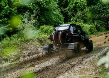 Καστοριά: Εντυπωσιακές εικόνες με πολλά γκάζια, από τα …αγρίμια του Rally Greece Offroad!