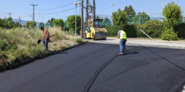Σε πλήρη εξέλιξη το μεγάλο πρόγραμμα ασφαλτοστρώσεων σε όλο το Δήμο Εορδαίας