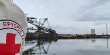 Βράβευση του 1ου ΕΠΑΛ Πτολεμαΐδας στο "Διαγωνισμό Φωτογραφίας" του Ελληνικού Ερυθρού Σταυρού! (της Κούλας Πουλασιχίδου)