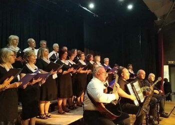 Πτολεμαΐδα: Πραγματοποιήθηκε η 11η συνάντηση χορωδιών, σε διοργάνωση του Μικρασιατικού Συλλόγου