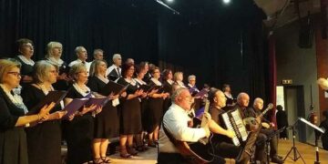 Πτολεμαΐδα: Πραγματοποιήθηκε η 11η συνάντηση χορωδιών, σε διοργάνωση του Μικρασιατικού Συλλόγου