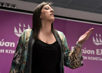 Τριγμοί στην Πλεύση Ελευθερίας: Τρεις αποχωρήσεις με καταγγελίες κατά Κωνσταντοπούλου, άνω-κάτω τα ψηφοδέλτια