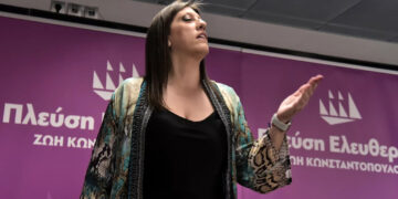 Τριγμοί στην Πλεύση Ελευθερίας: Τρεις αποχωρήσεις με καταγγελίες κατά Κωνσταντοπούλου, άνω-κάτω τα ψηφοδέλτια