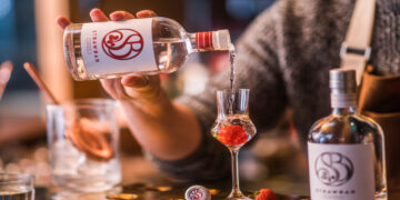 STRAWBAR on the road: STRAWBAR Cocktails for the city getaway σήμερα στα Γιάννενα