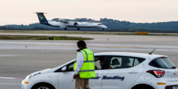 Κλειστό ξανά λόγω… ασθενείας το αεροδρόμιο της Σύρου εν μέσω καλοκαιριού